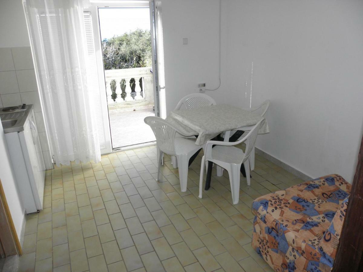 Apartments Fabijan - 50M From Sea Повляна Екстериор снимка